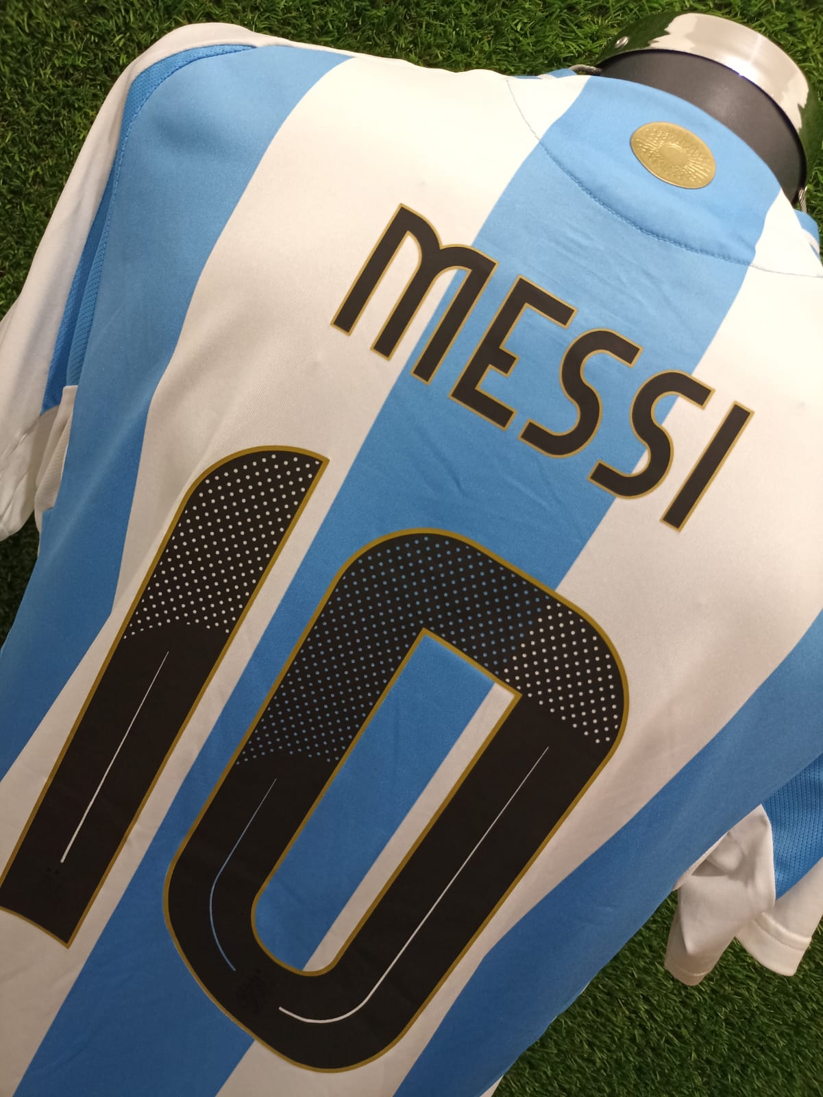 JERSEY ARGENTINA HEAT RDY 2024 #10 MESSI PARCHES OFICIALES