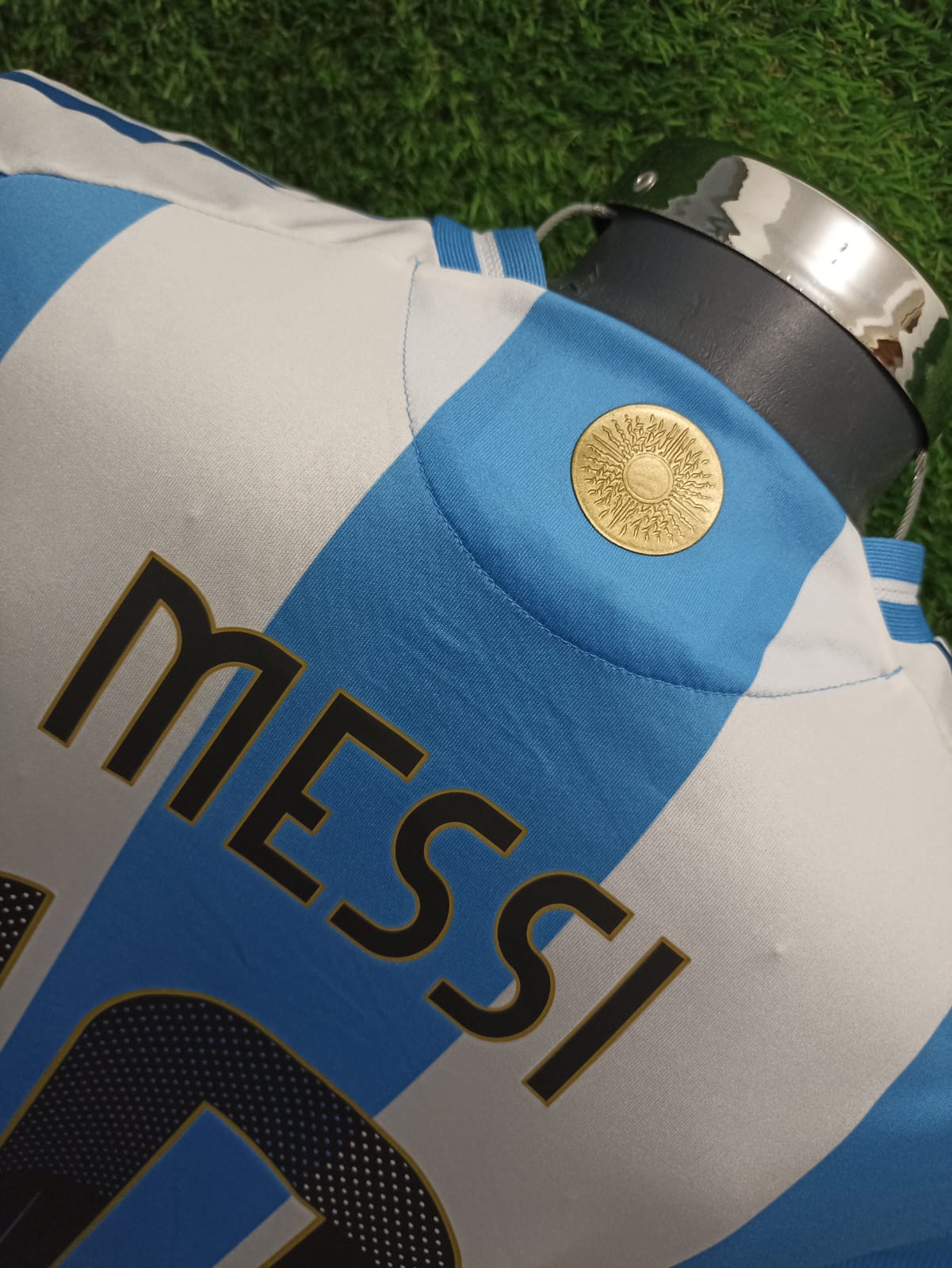 JERSEY ARGENTINA HEAT RDY 2024 #10 MESSI PARCHES OFICIALES
