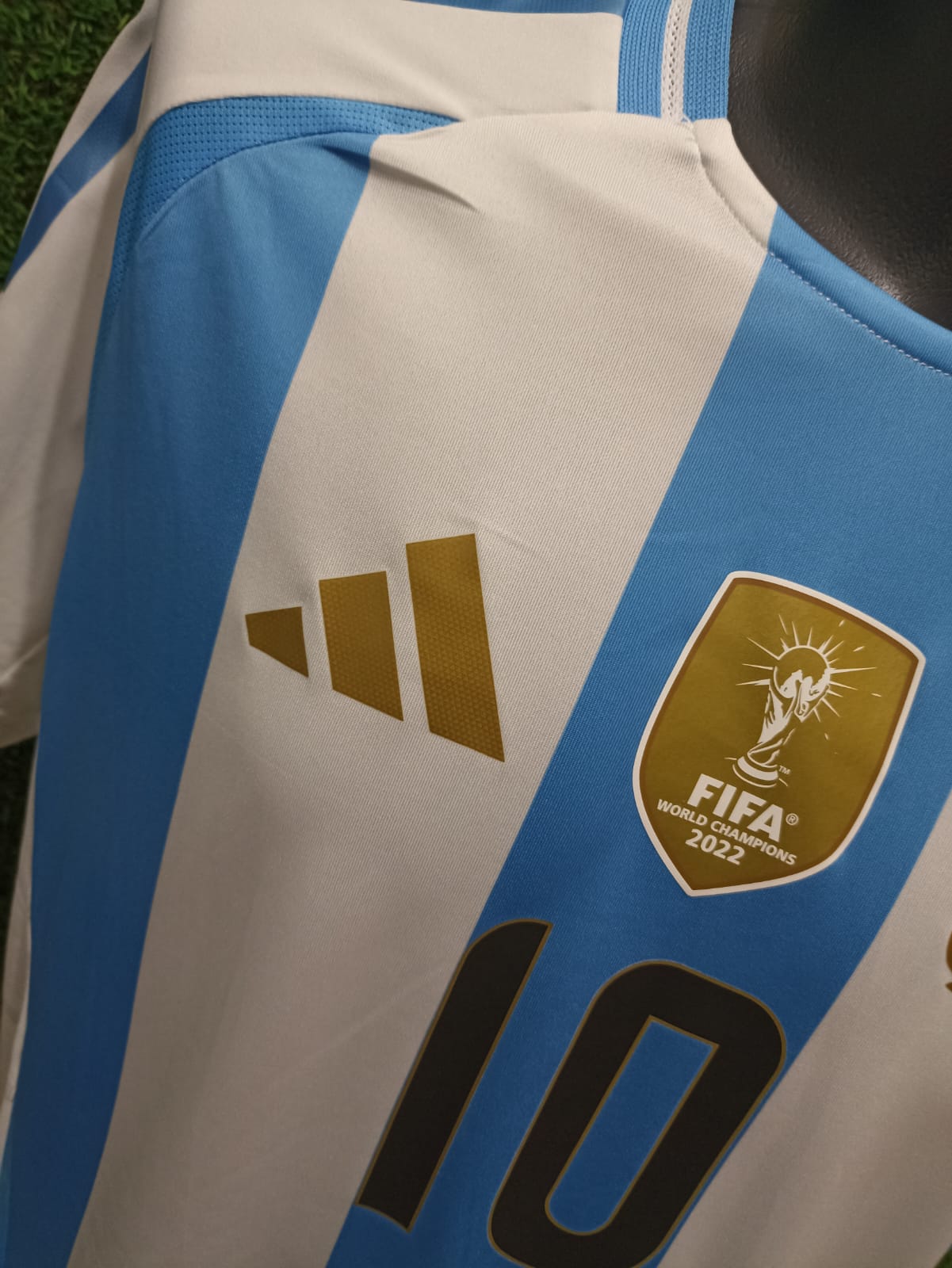 JERSEY ARGENTINA HEAT RDY 2024 #10 MESSI PARCHES OFICIALES