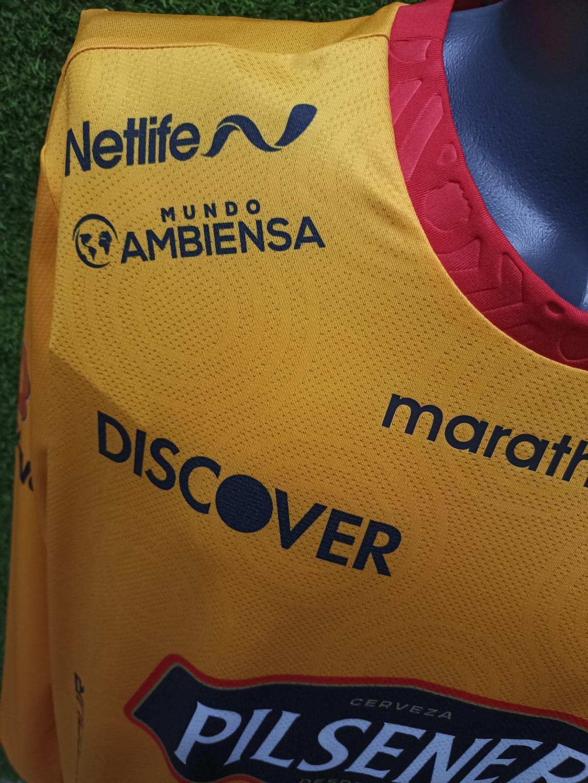 JERSEY BARCELONA DE GUAYAQUIL LOCAL 2023 MANGA LARGA