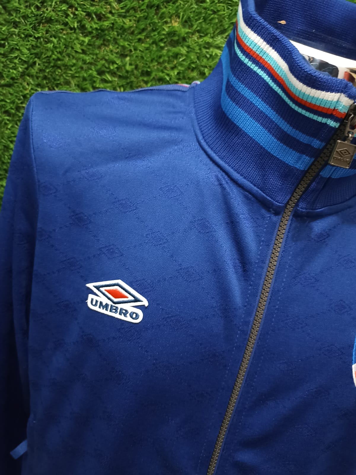SUDADERA NACIONAL DE URUGUAY