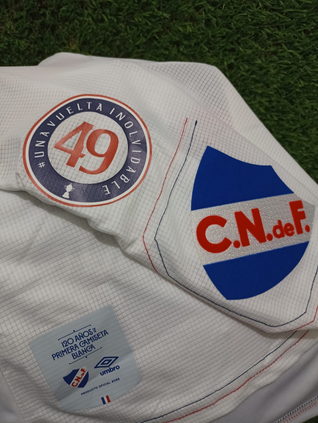 JERSEY NACIONAL DE URUGUAY EDICION 49 CAMPEONATOS