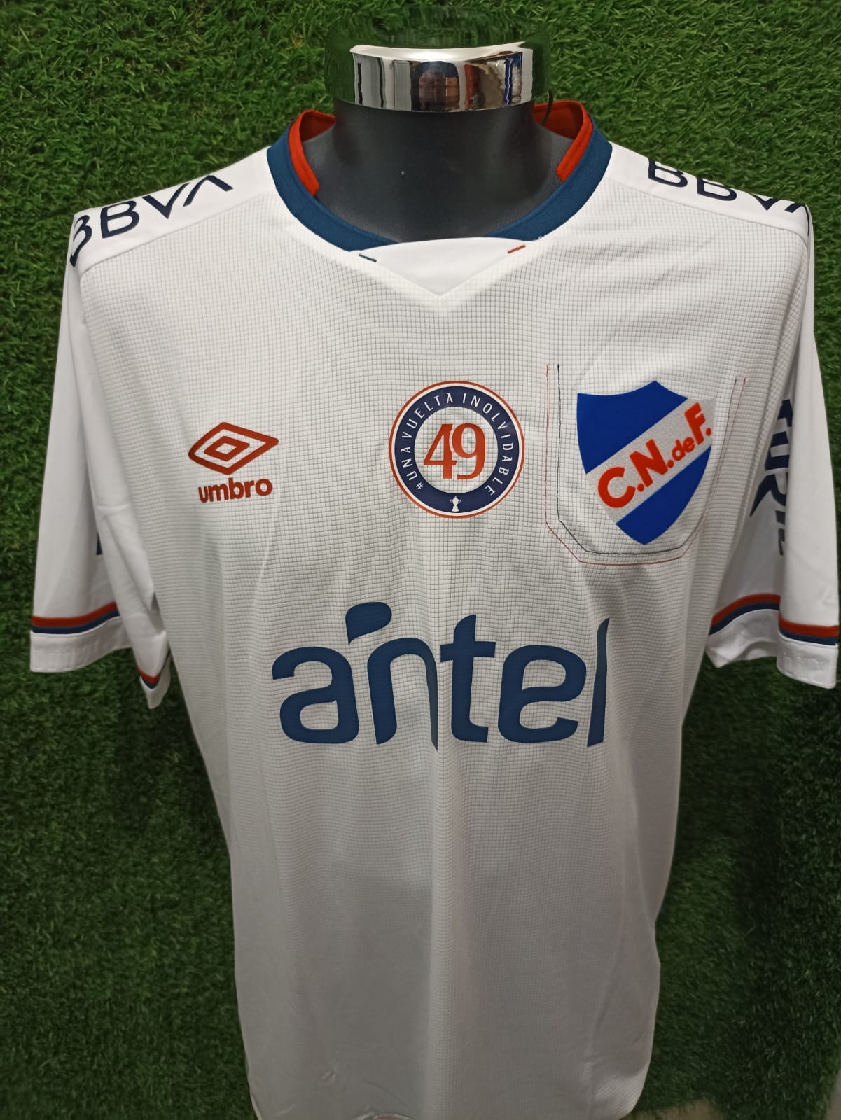 JERSEY NACIONAL DE URUGUAY EDICION 49 CAMPEONATOS
