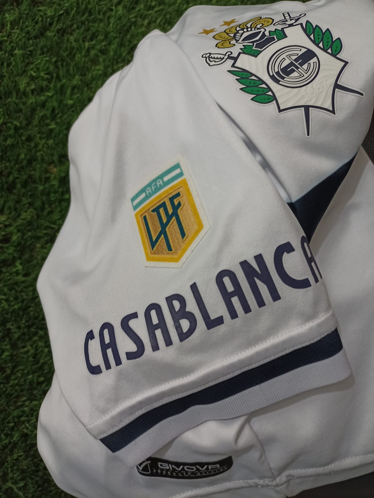 JERSEY GIMNASIA Y ESGRIMA DE LA PLATA #14 BOLIVAR