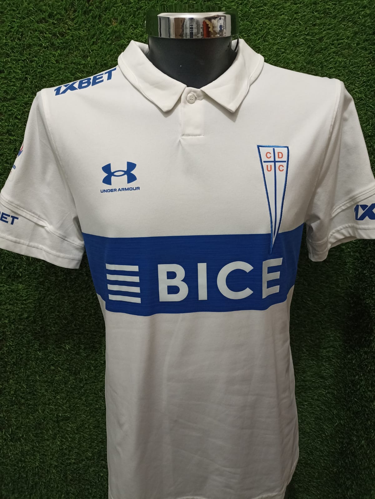 JERSEY UNIVERSIDAD CATOLICA DE CHILE #11 ROSSEL