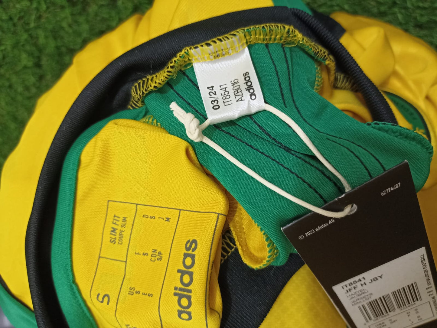 Jersey Local Jamaica 24