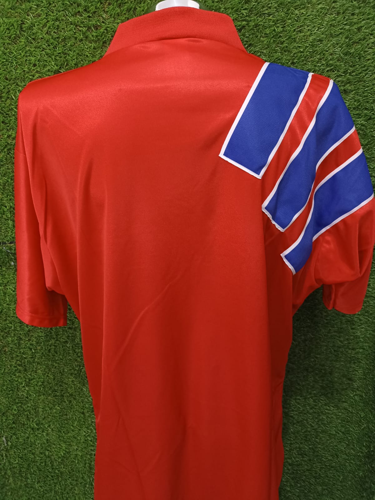 JERSEY BAYERN MUNICH 1992 DE EPOCA