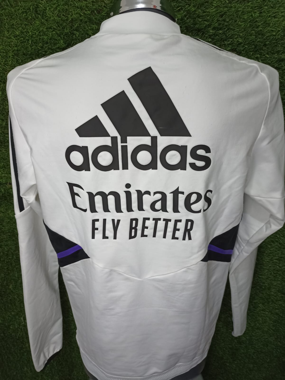 SUDADERA REAL MADRID UTILERIA #2 CARBAJAL