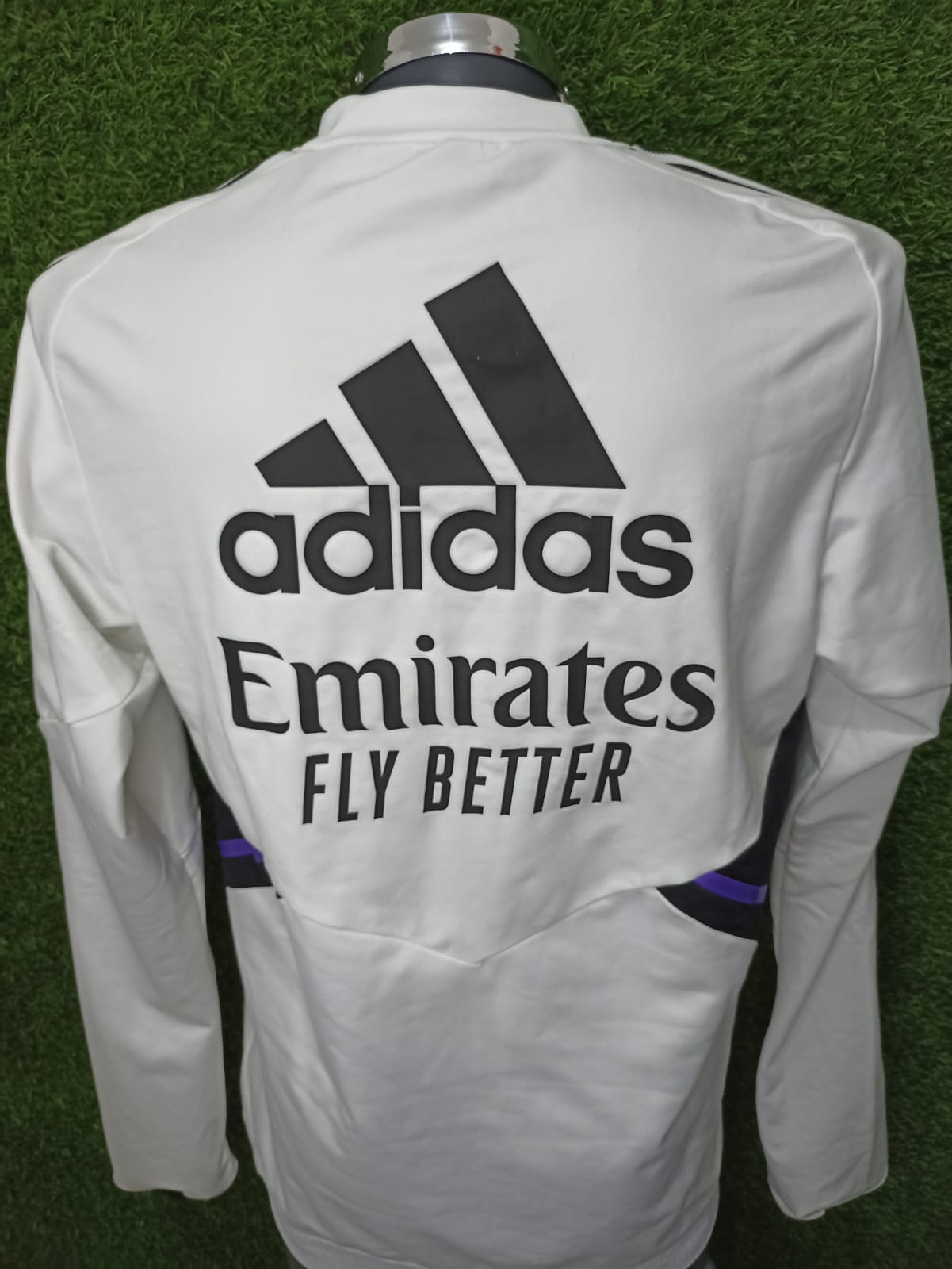 SUDADERA UTILERIA REAL MADRID