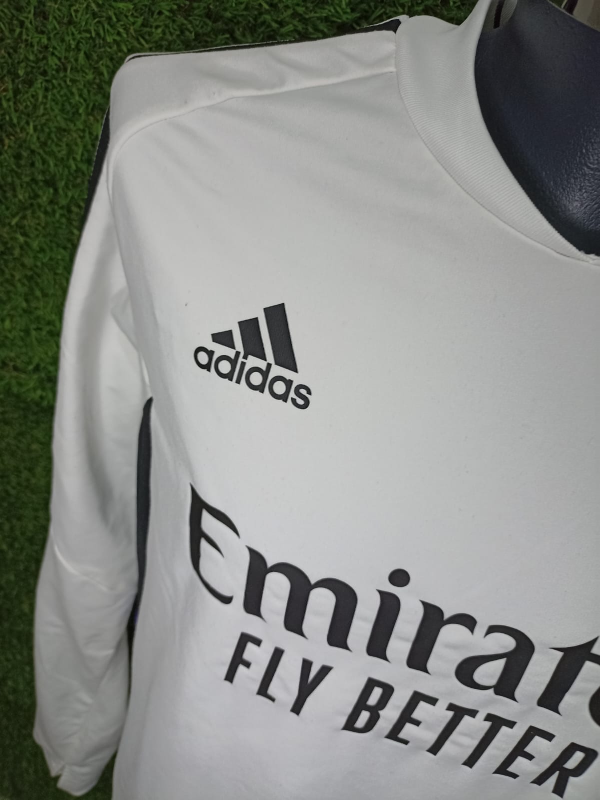SUDADERA UTILERIA REAL MADRID
