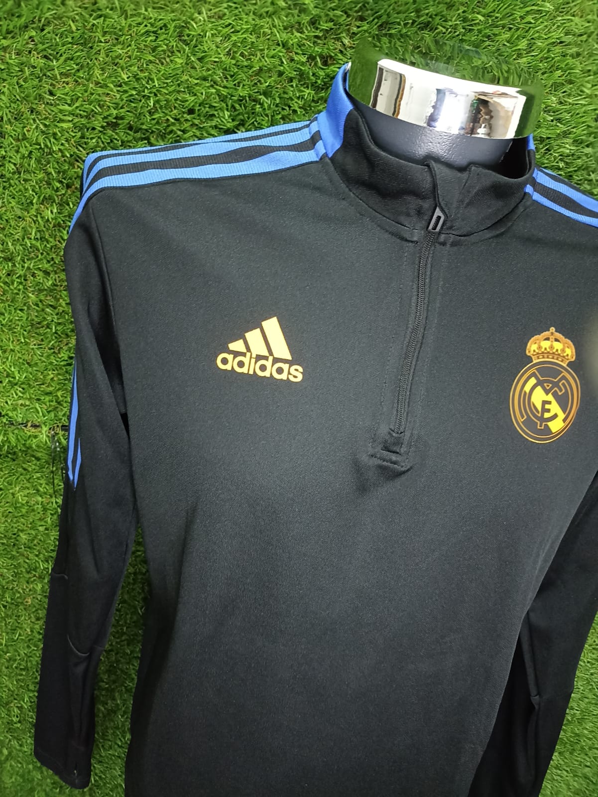 SUDADERA REAL MADRID UTILERIA