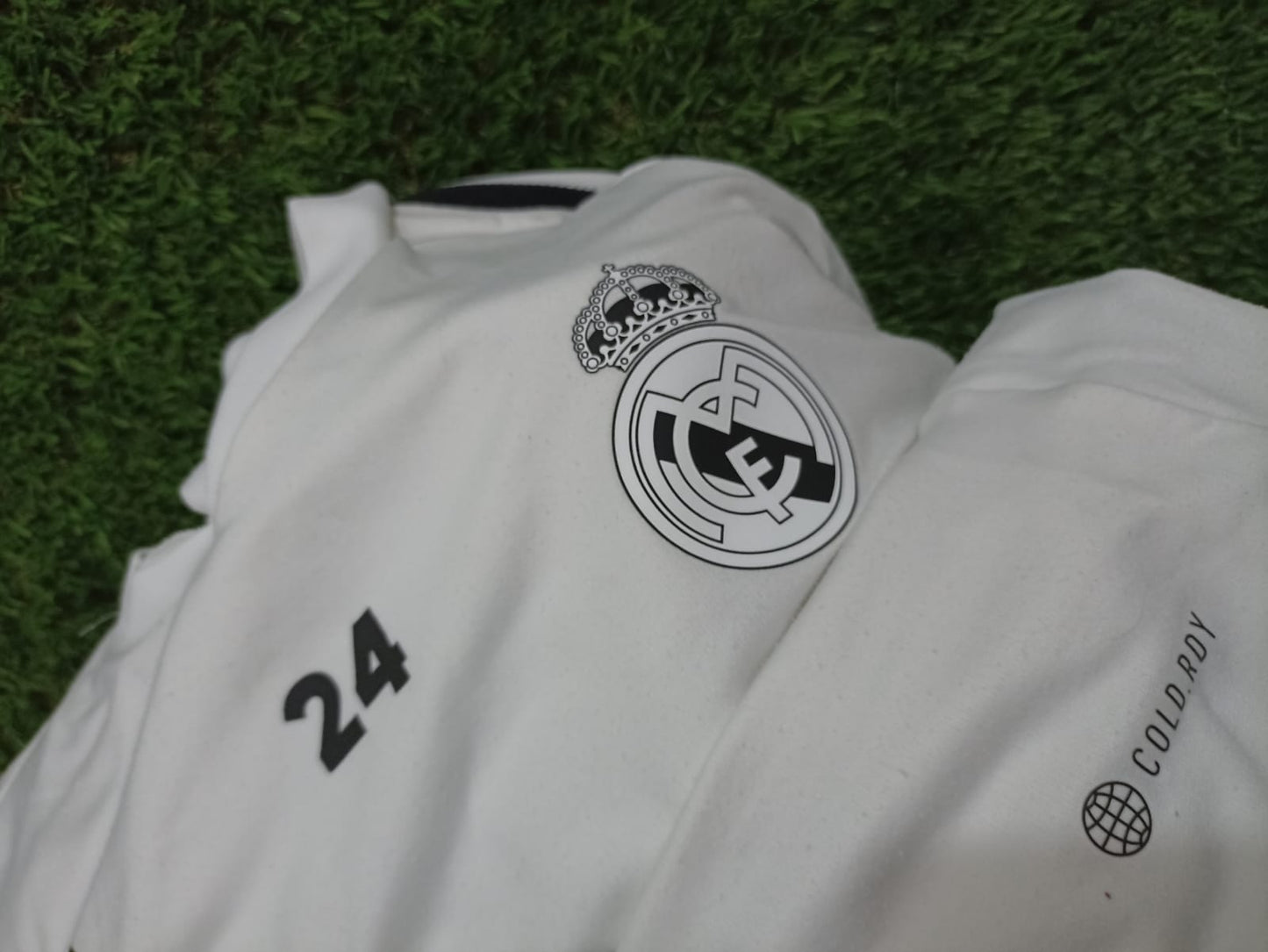 SUDADERA REAL MADRID UTILERIA #24 DIAZ