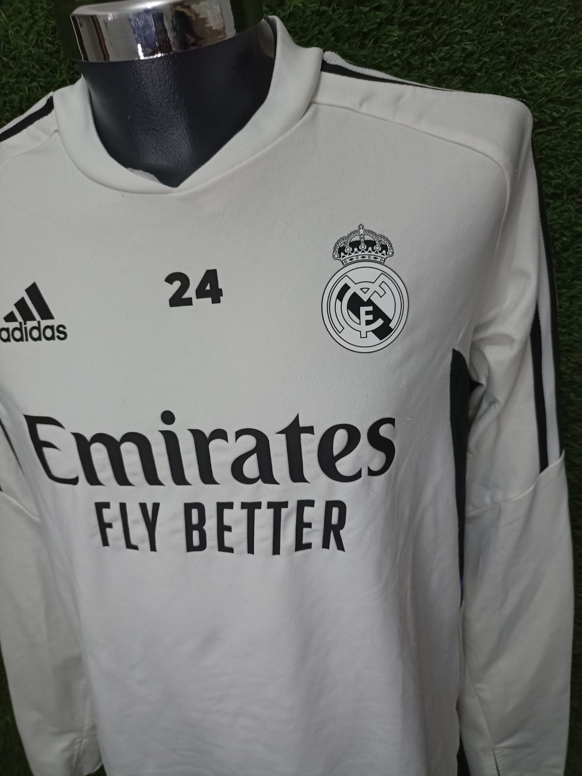 SUDADERA REAL MADRID UTILERIA #24 DIAZ
