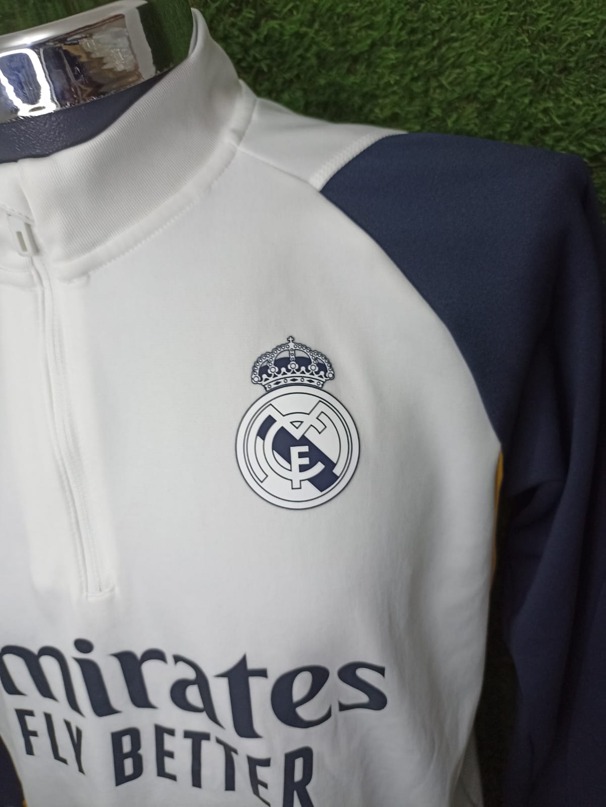 SUDADERA REAL MADRID UTILERIA