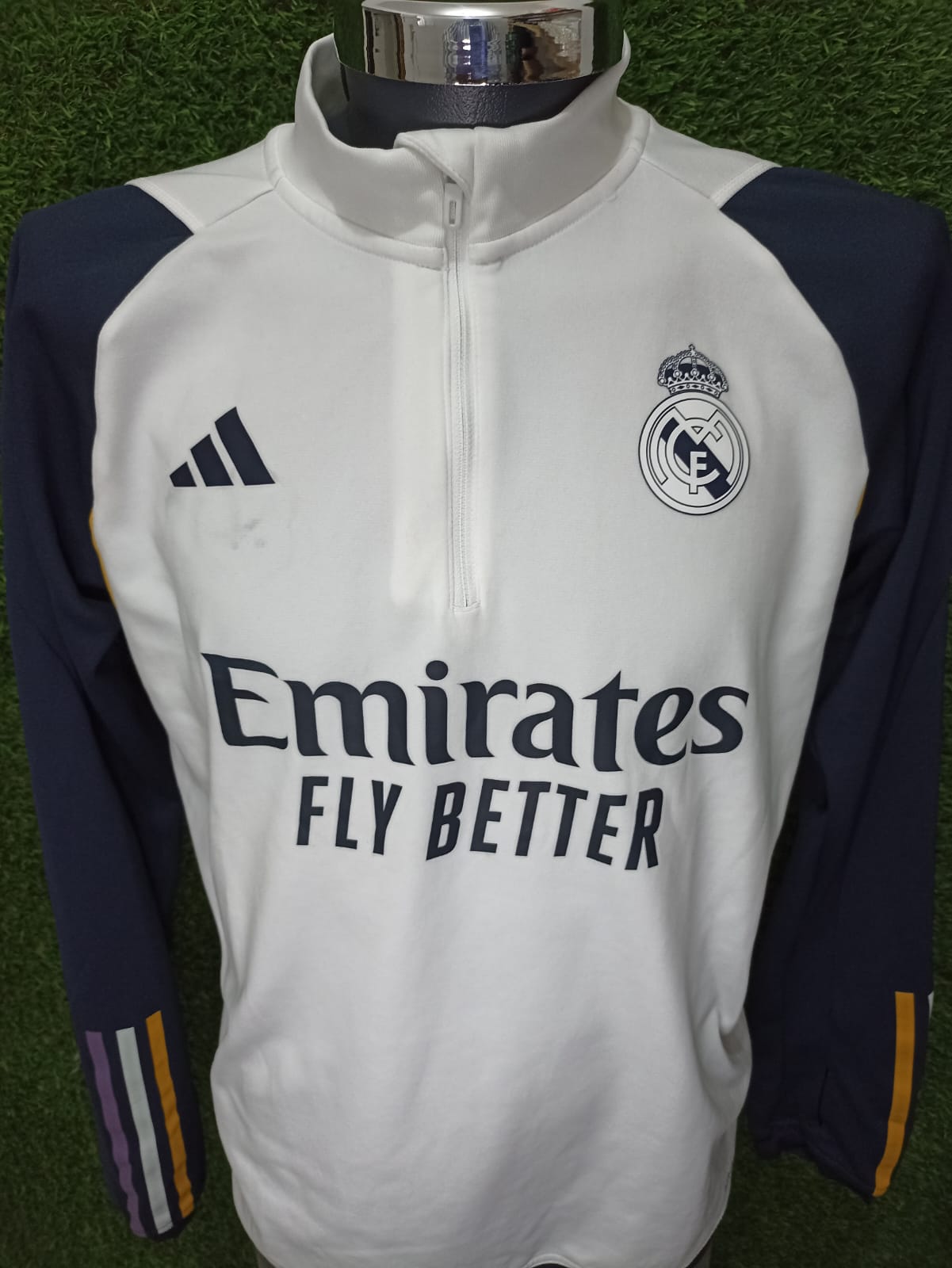 SUDADERA REAL MADRID UTILERIA