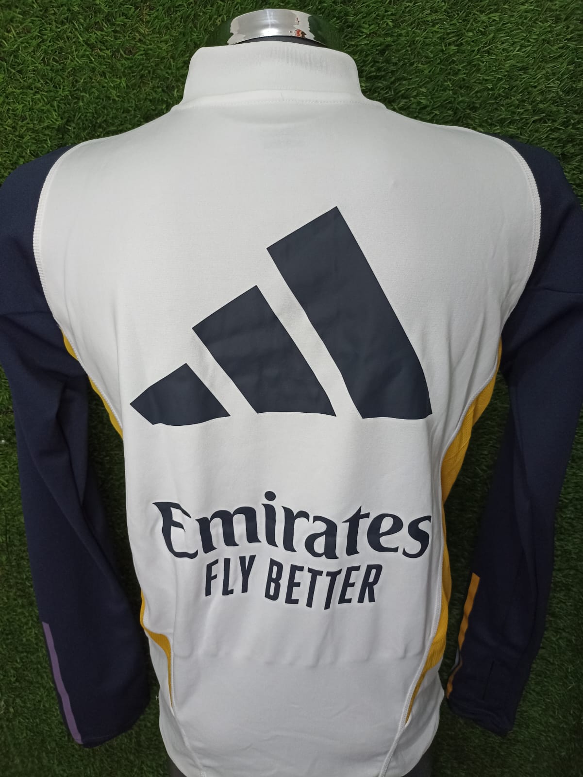 SUDADERA REAL MADRID UTILERIA