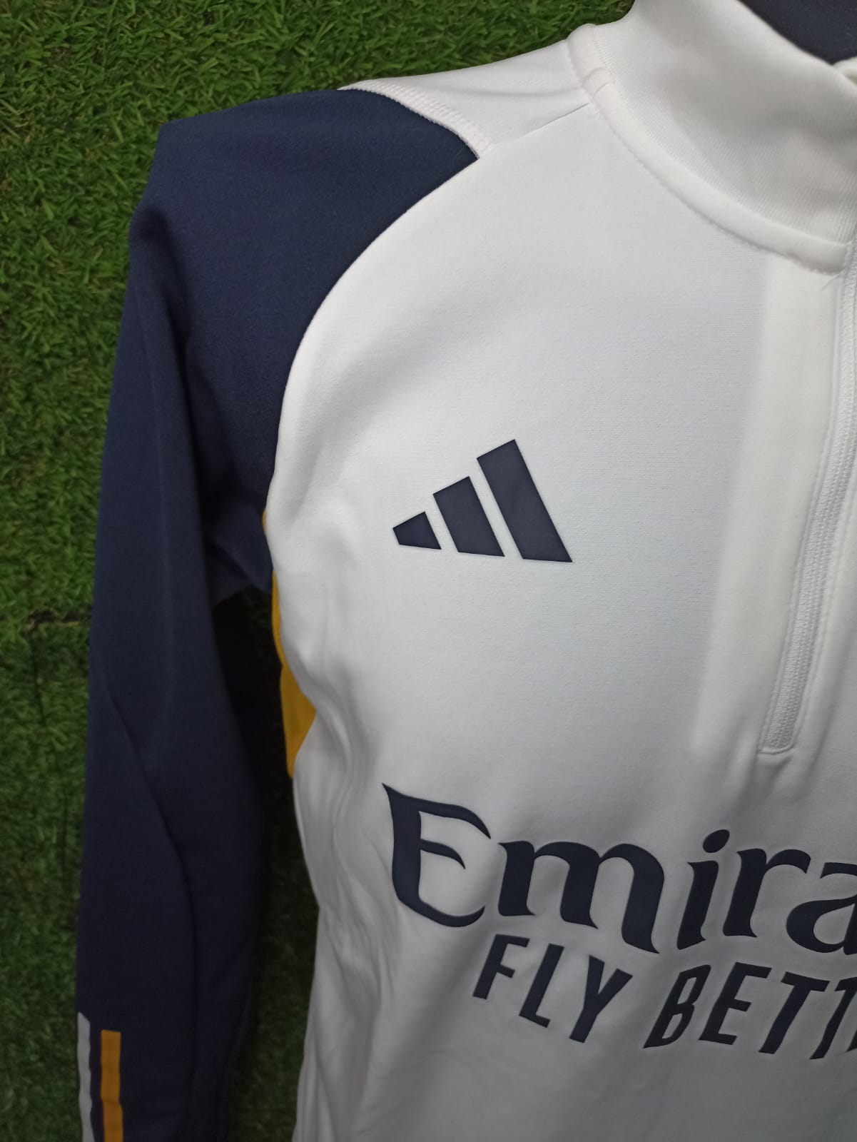 SUDADERA REAL MADRID UTILERIA