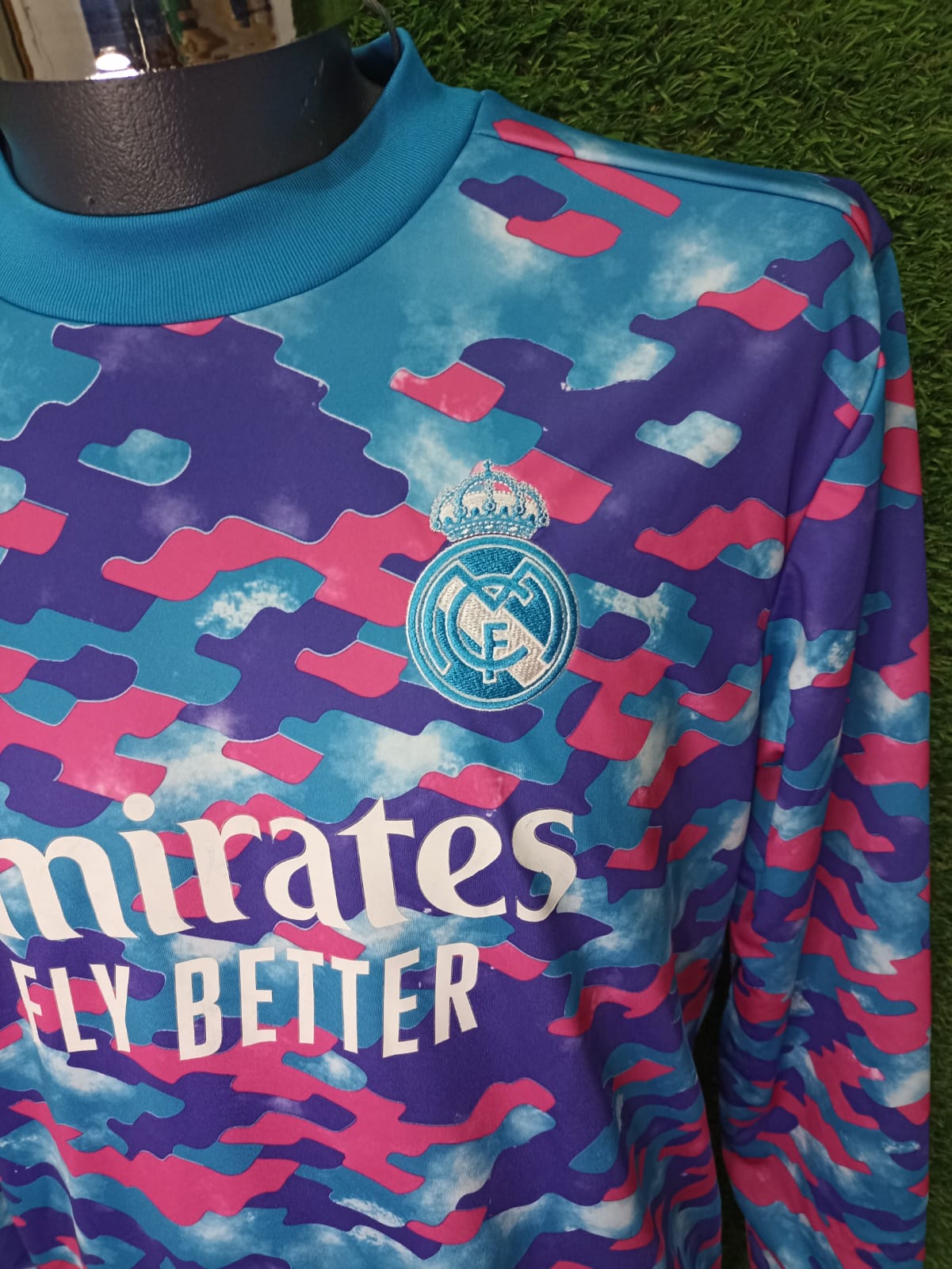 SUDADERA REAL MADRID UTILERIA #7 HAZARD