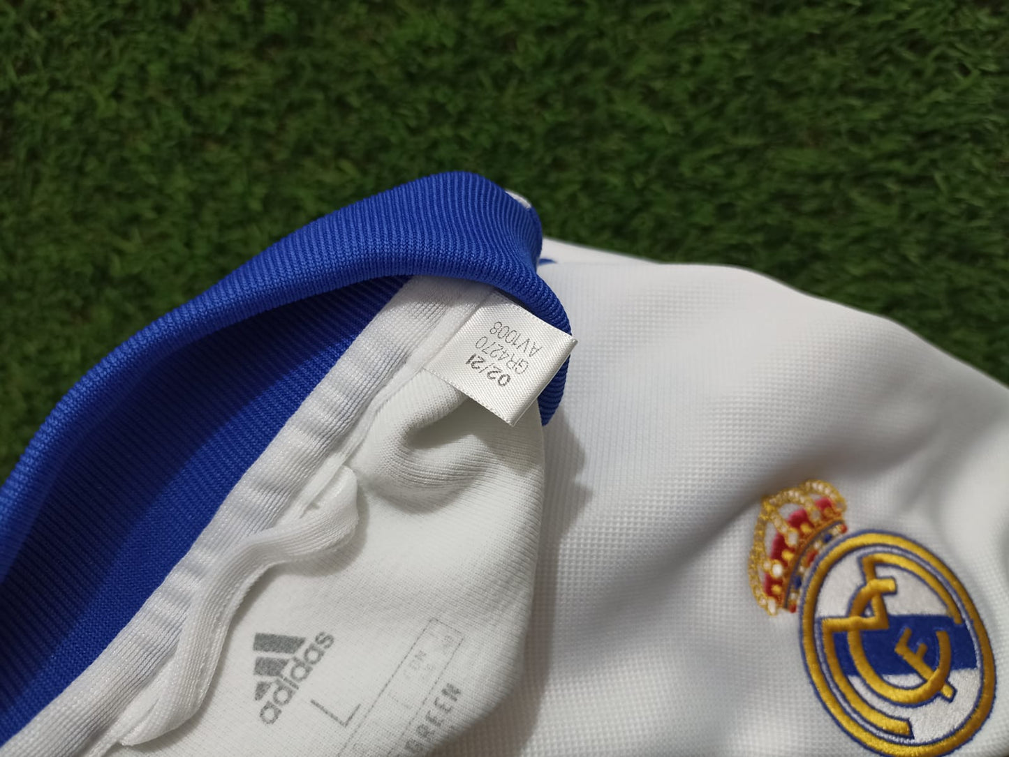 SUDADERA REAL MADRID 2021 UTILERIA