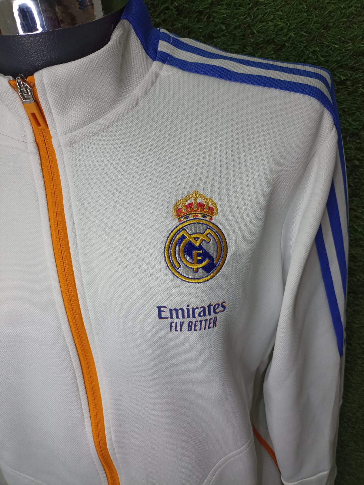 SUDADERA REAL MADRID 2021 UTILERIA