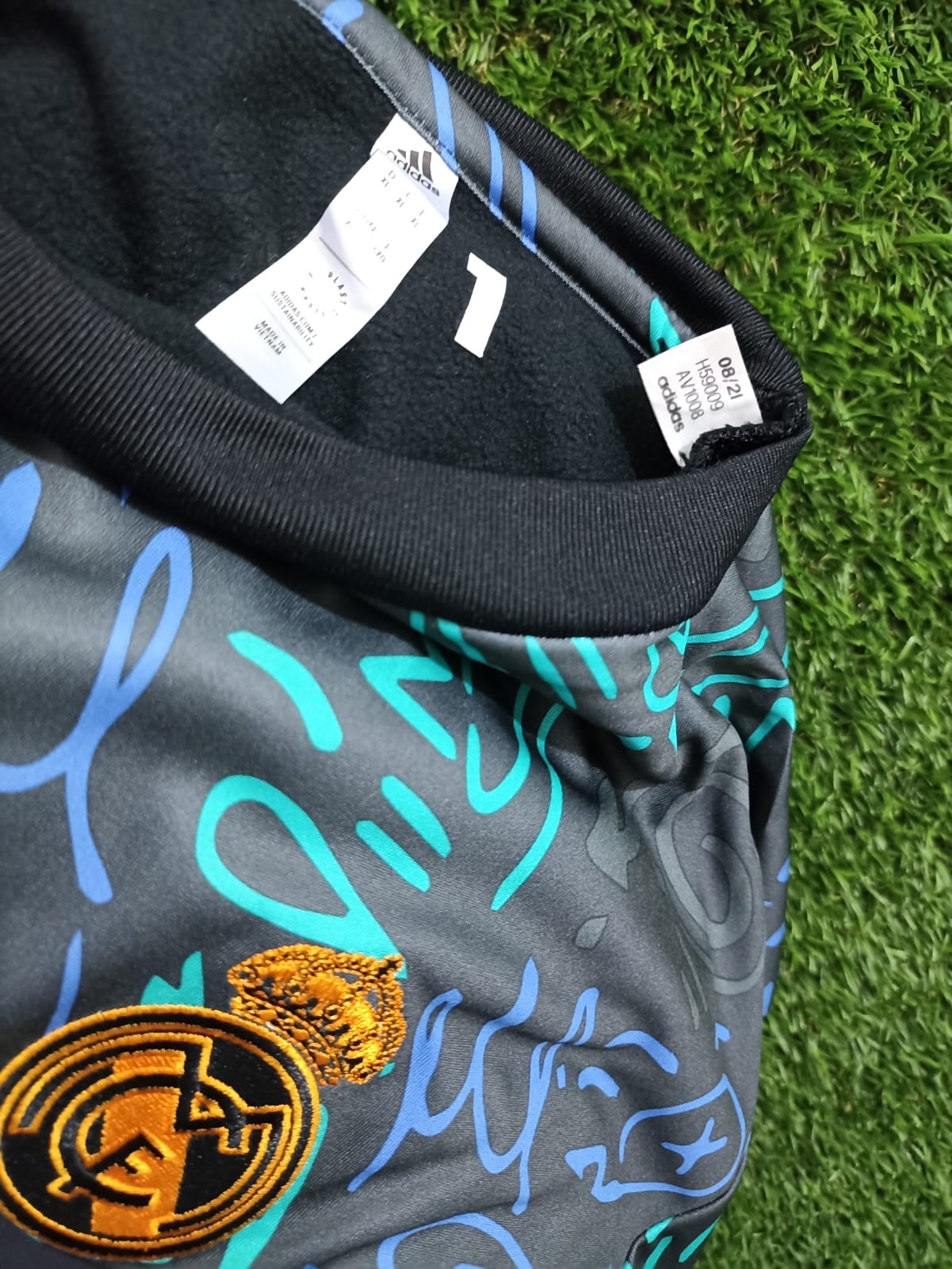 SUDADERA REAL MADRID UTILERIA #1 COURTOIS