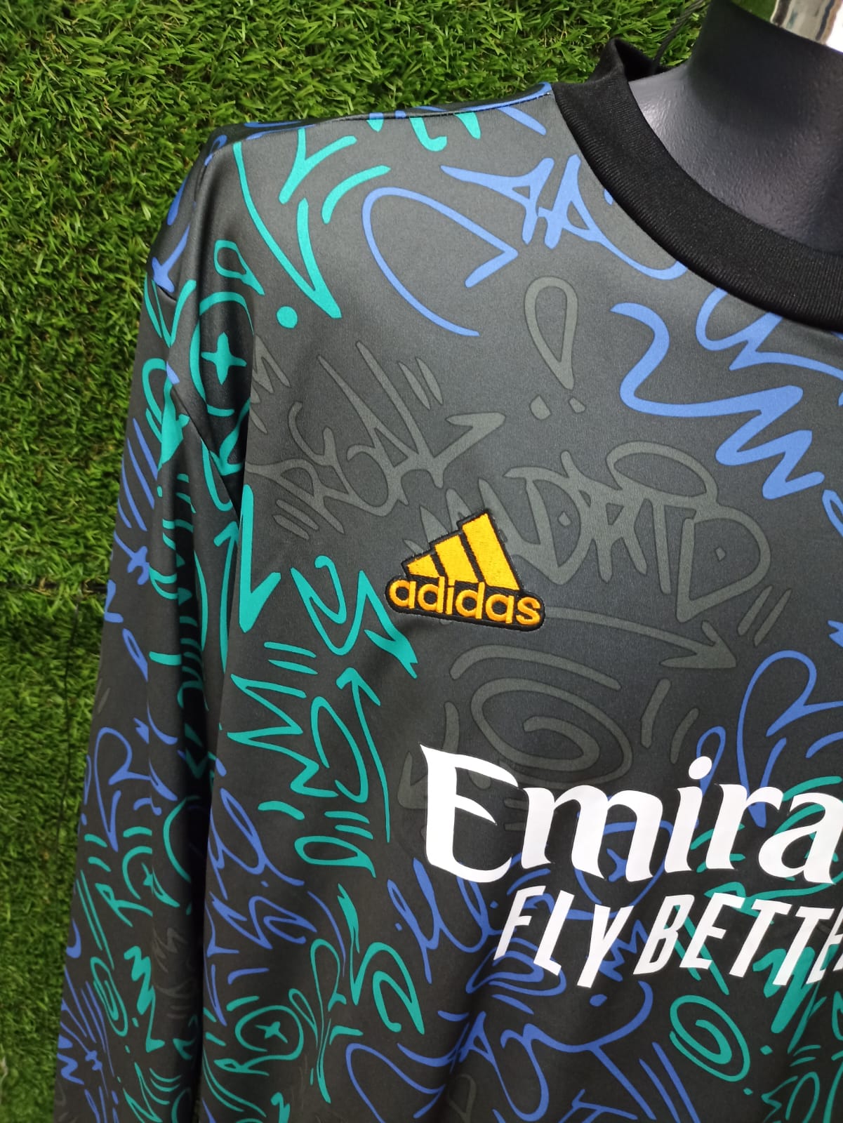 SUDADERA REAL MADRID UTILERIA #1 COURTOIS