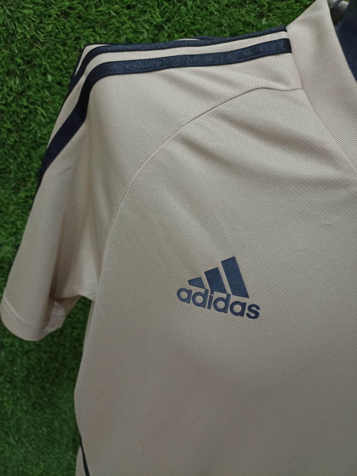 JERSEY ENTRENAMIENTO REAL MADRID