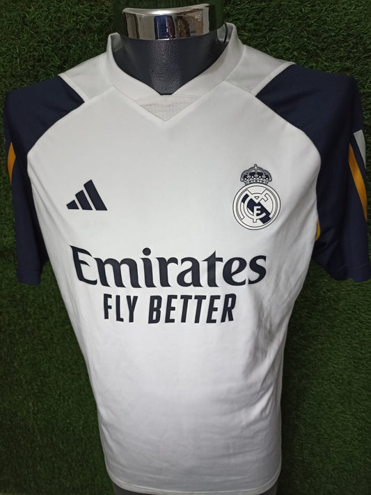 JERSEY REAL MADRID ENTRENAMIENTO UTILERIA