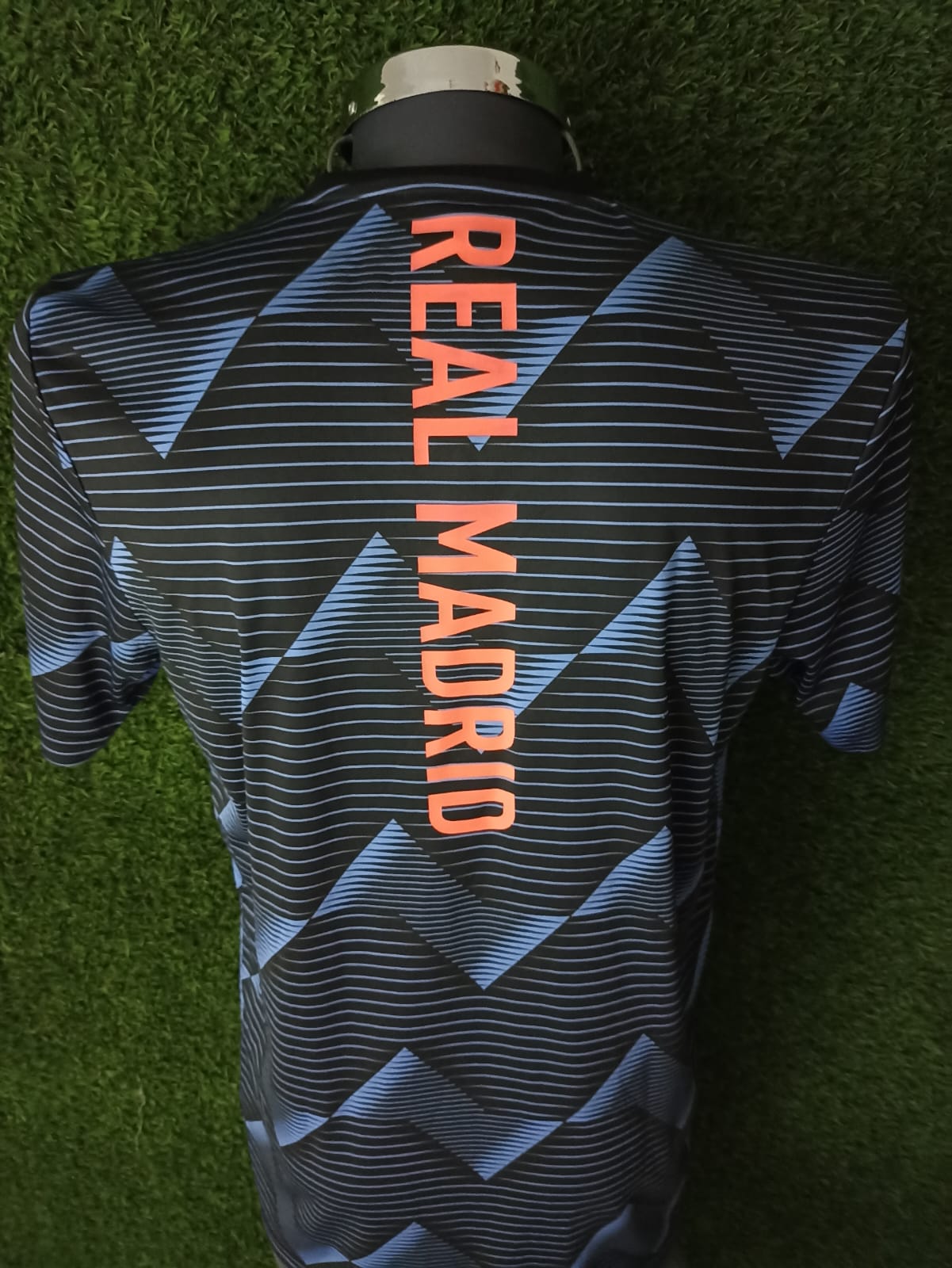JERSEY ENTRENAMIENTO REAL MADRID #22 ISCO