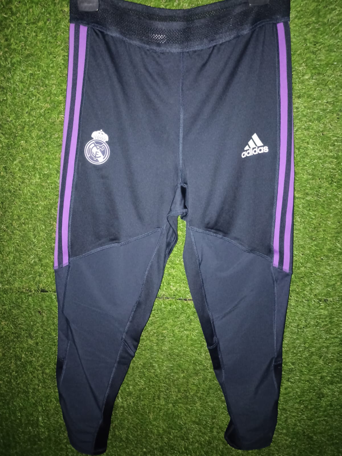 PANTALON REAL MADRID ENTRENAMIENTO PREFESIONAL 2022