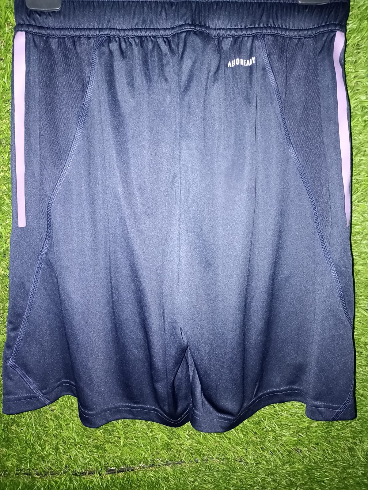 SHORT CON BOLSILLO REAL MADRID 2022
