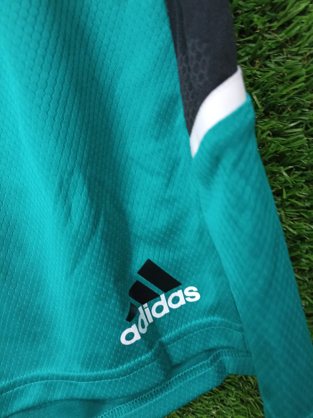 SHORT REAL MADRID ENTRENAMIENTO PROFESIONAL