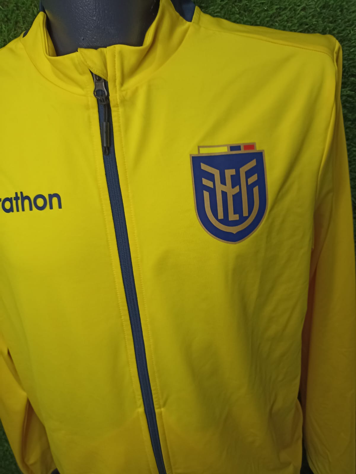 SUDADERA ECUADOR 2023 AMARILLO