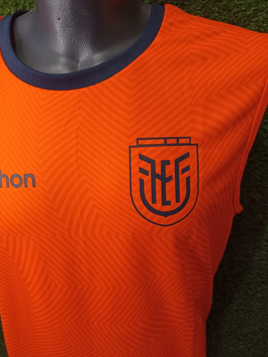 MUSCULOSA ECUADOR 2024
