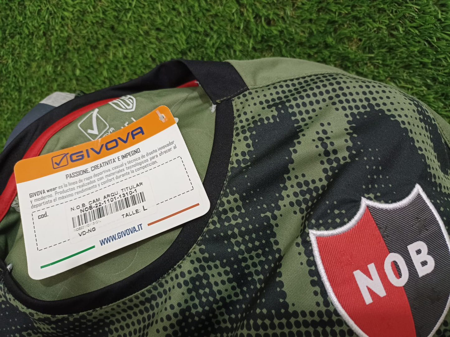 JERSEY PORTERO NEWELLS VERDE 2022