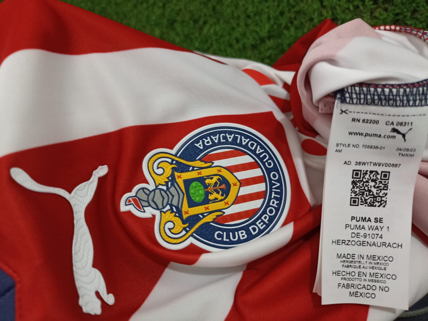 JERSEY CHIVAS LOCAL 23-24 VERSION JUGADOR