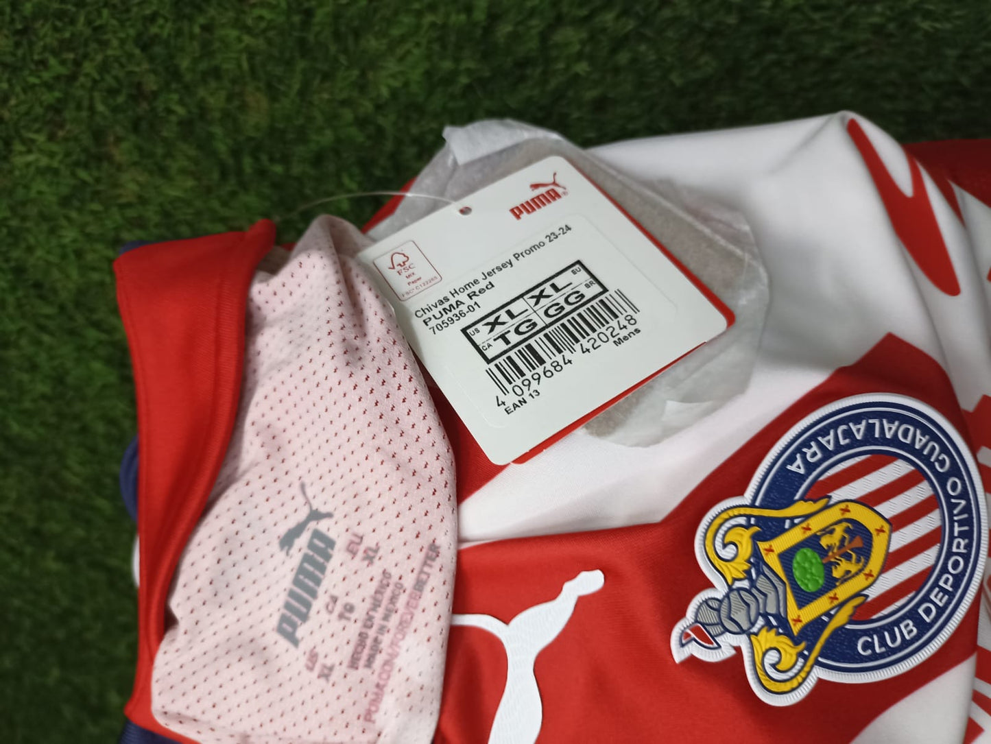 JERSEY CHIVAS LOCAL 23-24 VERSION JUGADOR