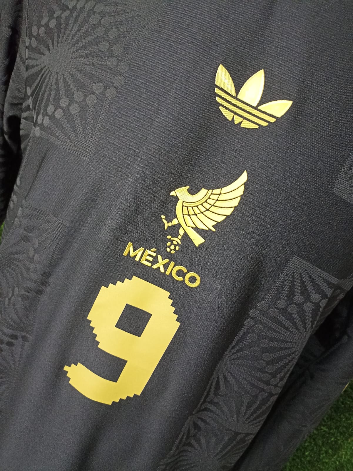 JERSEY SELECCION MEXICO MANGA LARGA #9 RAUL