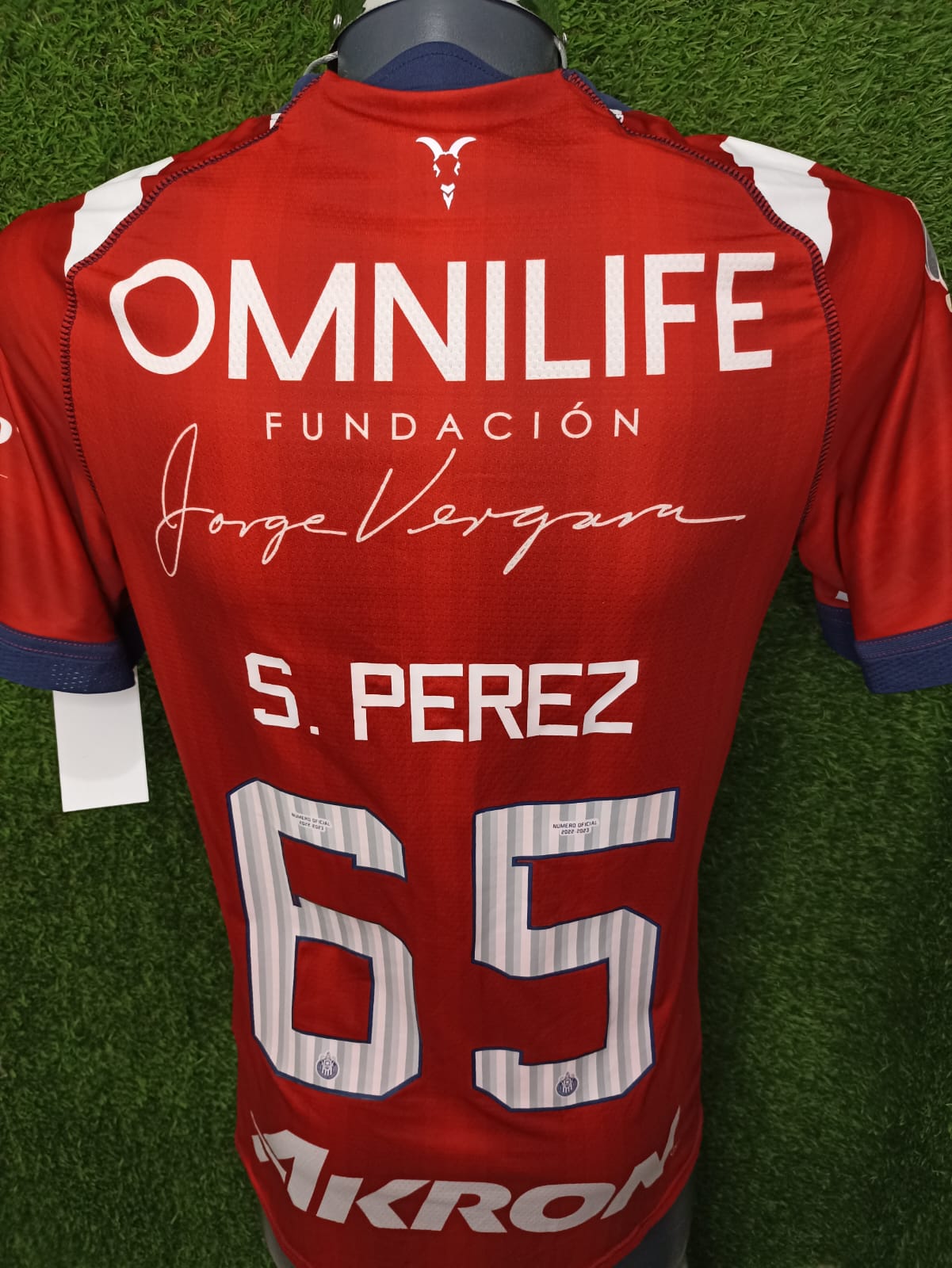 JERSEY CHIVAS UTILERIA S. PEREZ #65