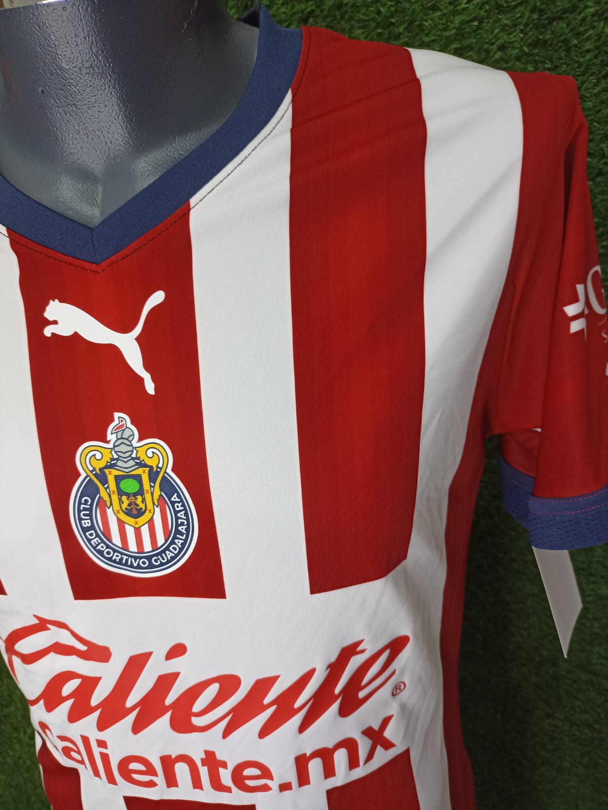 JERSEY CHIVAS UTILERIA S. PEREZ #65