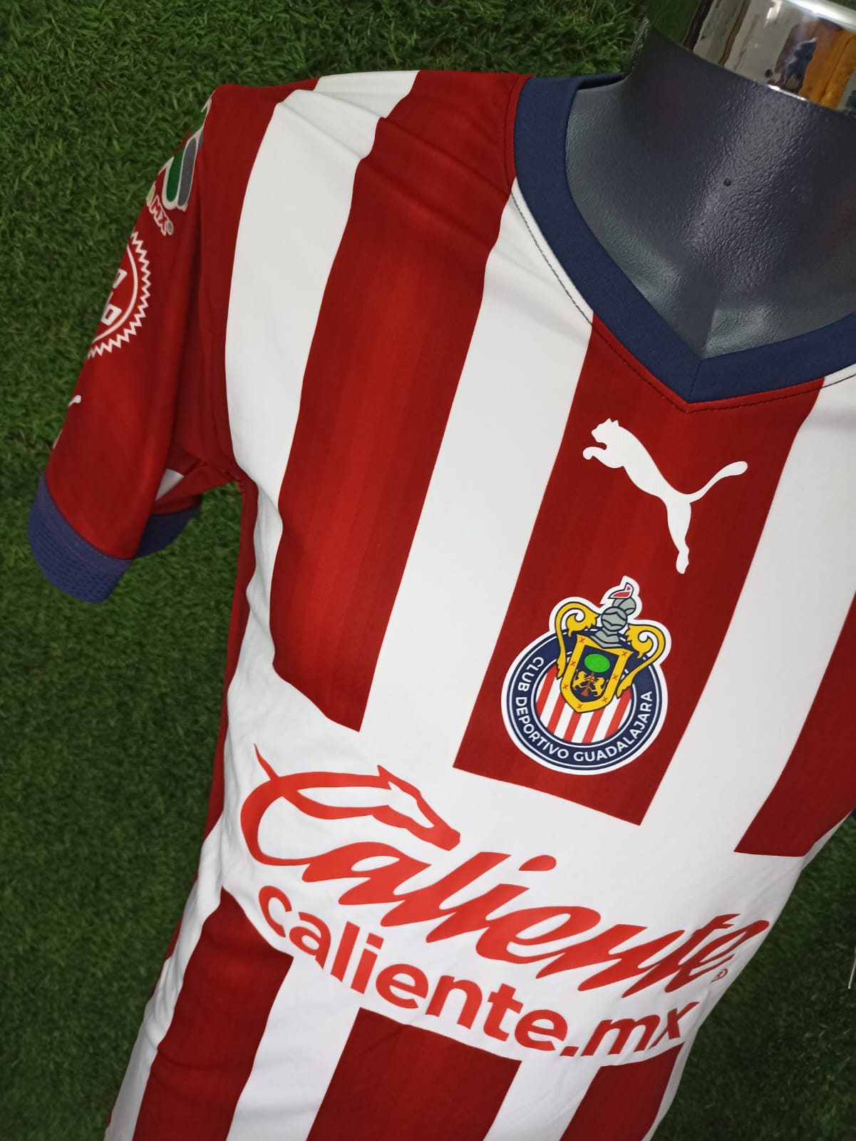JERSEY CHIVAS UTILERIA S. PEREZ #65