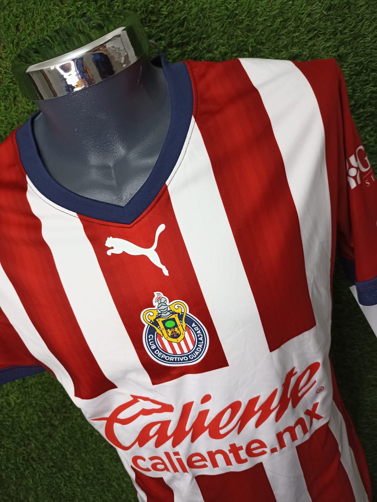 JERSEY CHIVAS UTILERIA YRIZAR #31