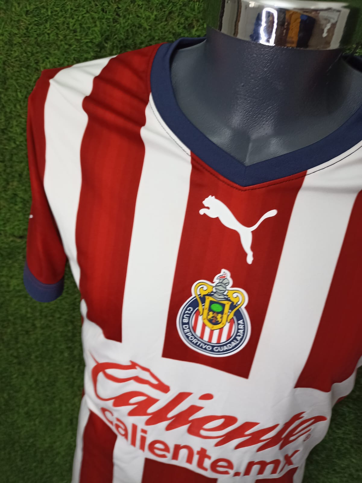 JERSEY CHIVAS UTILERIA P. PEREZ #6