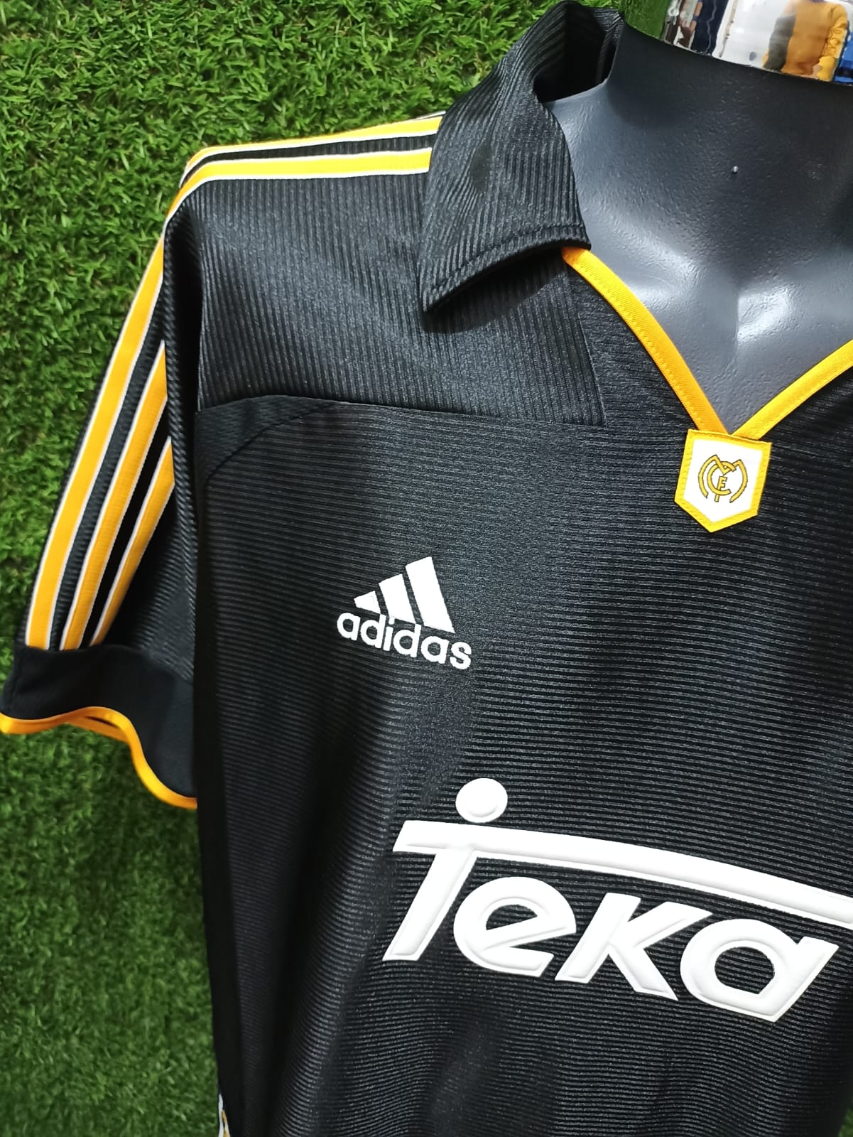 JERSEY REAL MADRID RETRO 1999