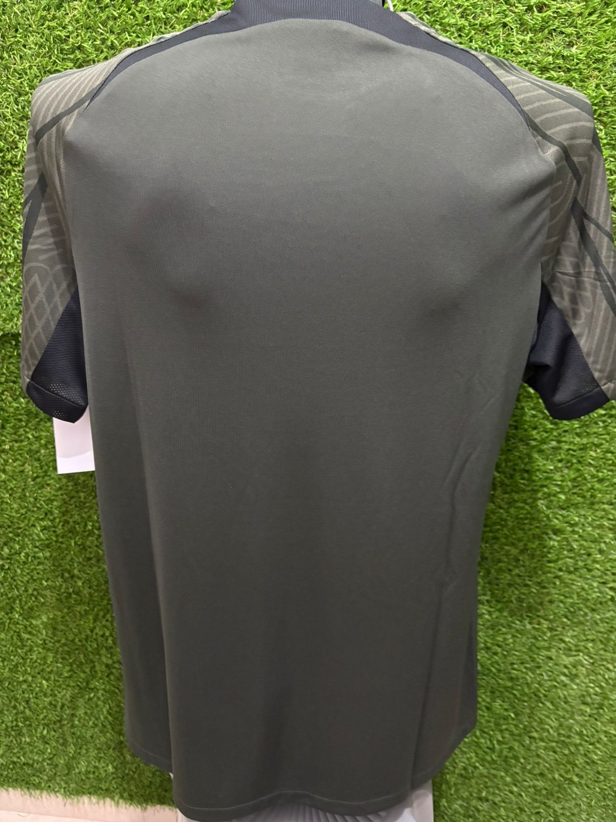 JERSEY ENTRENAMIENTO BARCELONA 2023-24