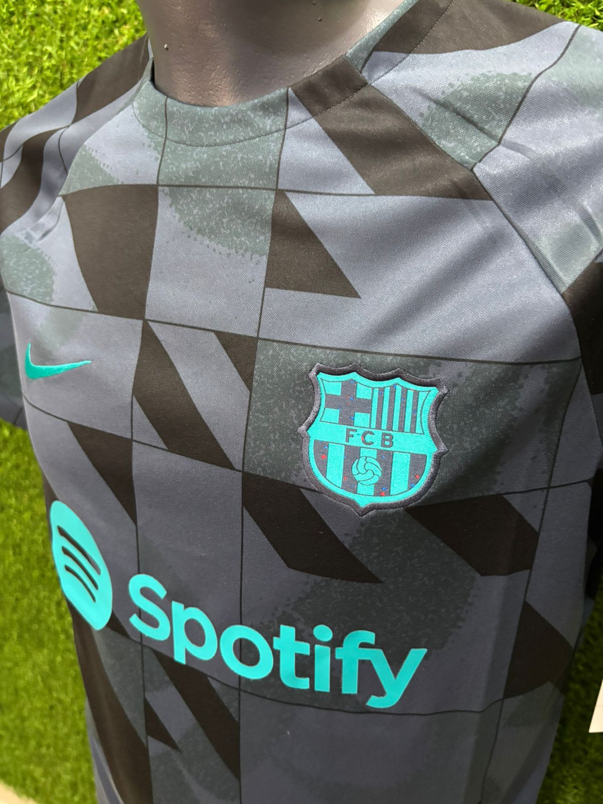 JERSEY BARCELONA PREMATCH 2023-24