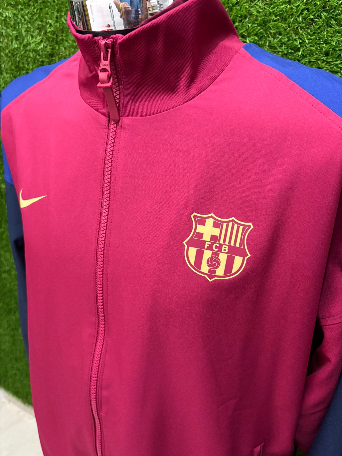 CHAMARRA BARCELONA PREMATCH