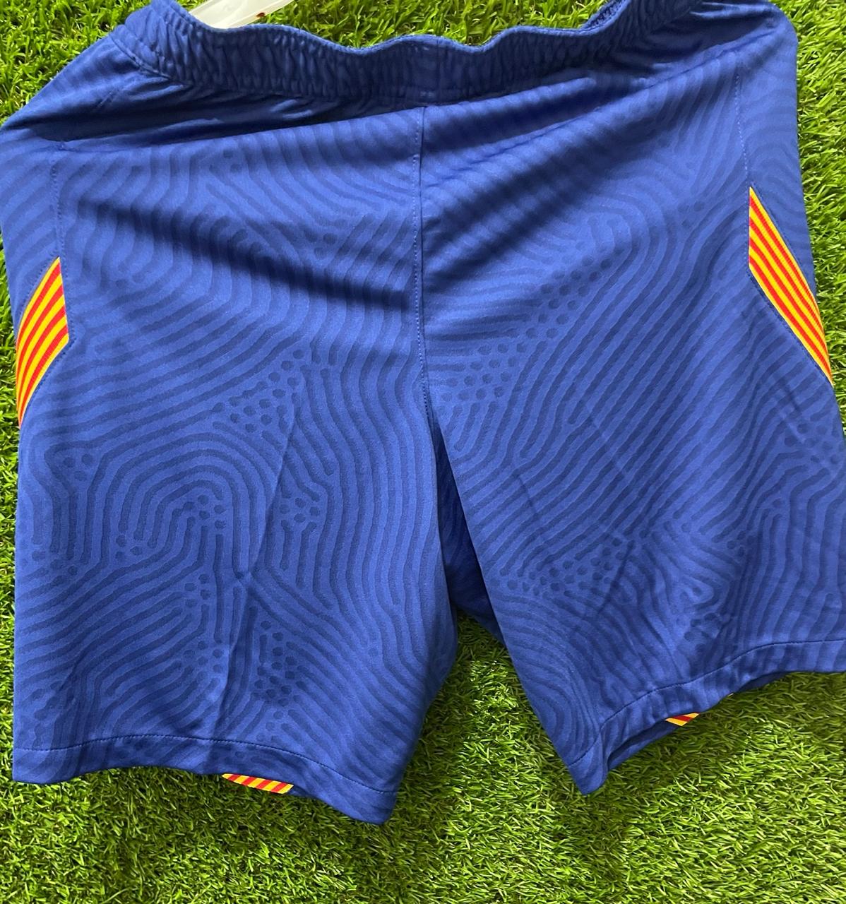 SHORT BARCELONA ENTRENAMIENTO CON BOLSILLO