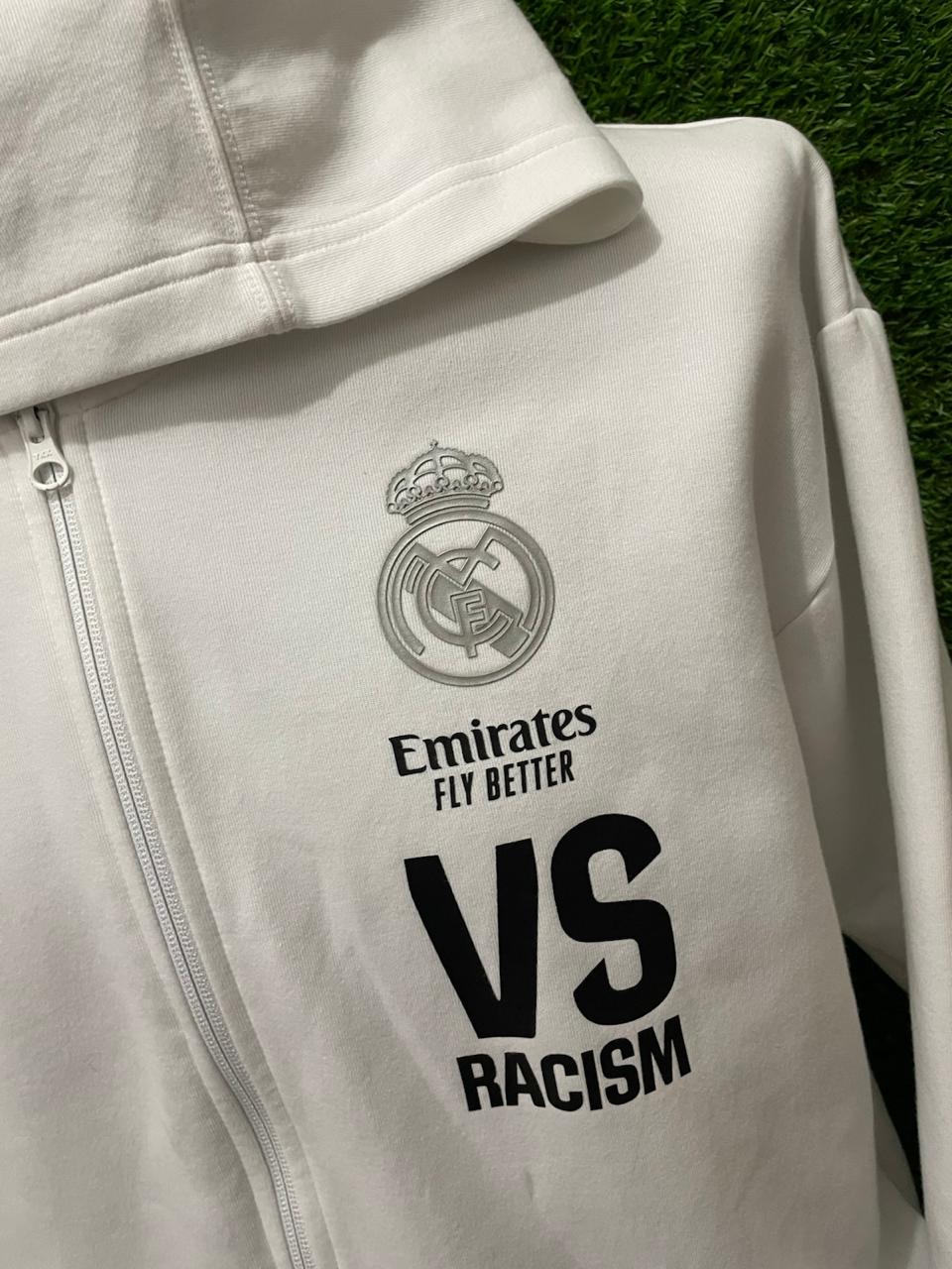SUDADERA REAL MADRID UTILERIA VS RACISMO