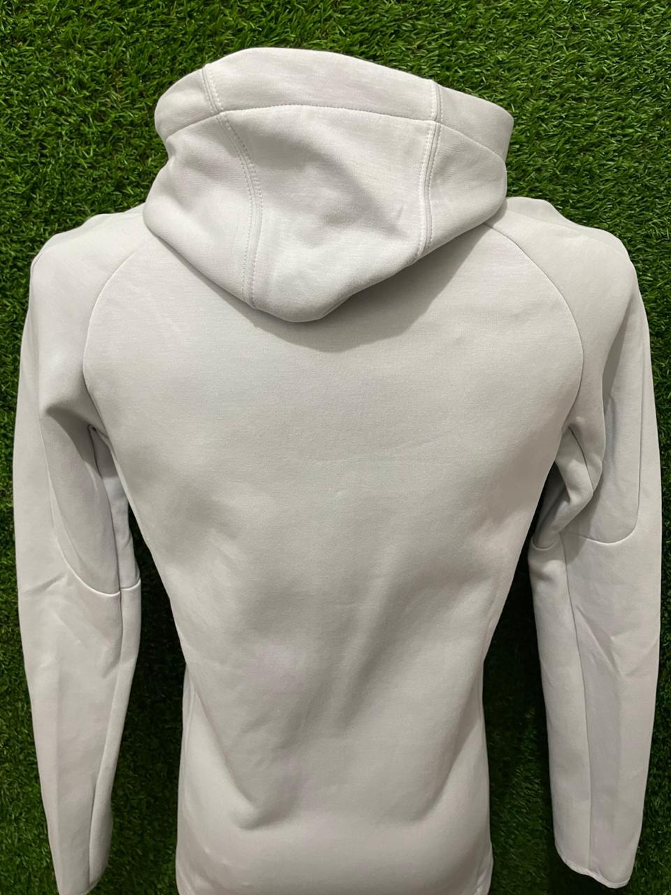 SUDADERA CON GORRO MANCHESTRE CITY